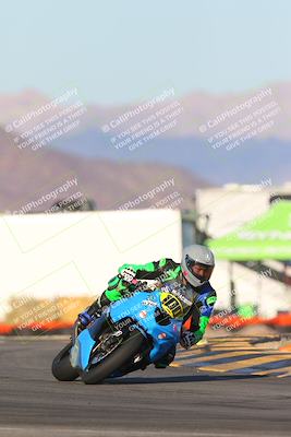 media/Dec-05-2024-Racers Edge (Thu) [[e102e0690b]]/3-B Group/Session 5 (Turn 16)/